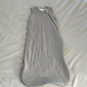 Kyte BABY Gray Kids One Piece